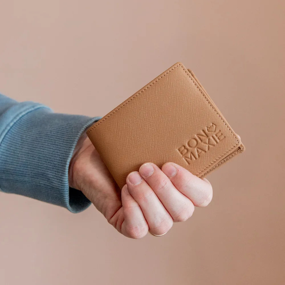 The Game Changer Men's Wallet - Tan