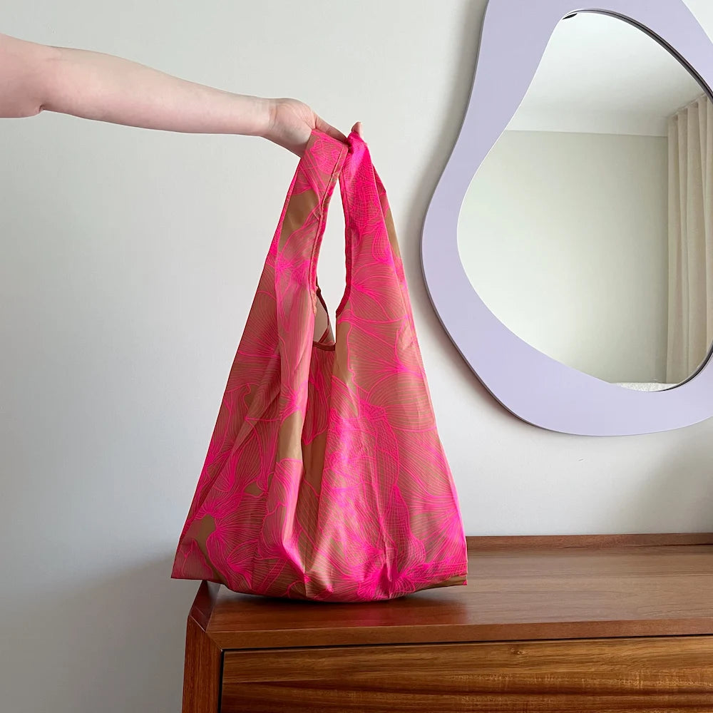 Reusable Shopping Bag - Neon Pink / Tan Floral Bon Maxie